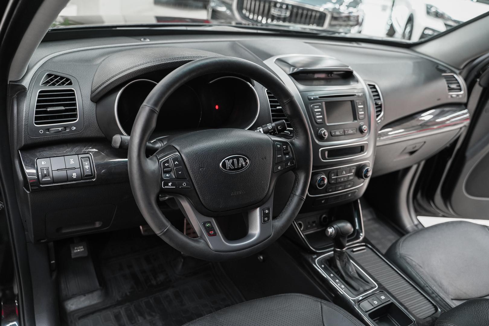 Kia Sorento 2013, черный, ДЦ Орехово