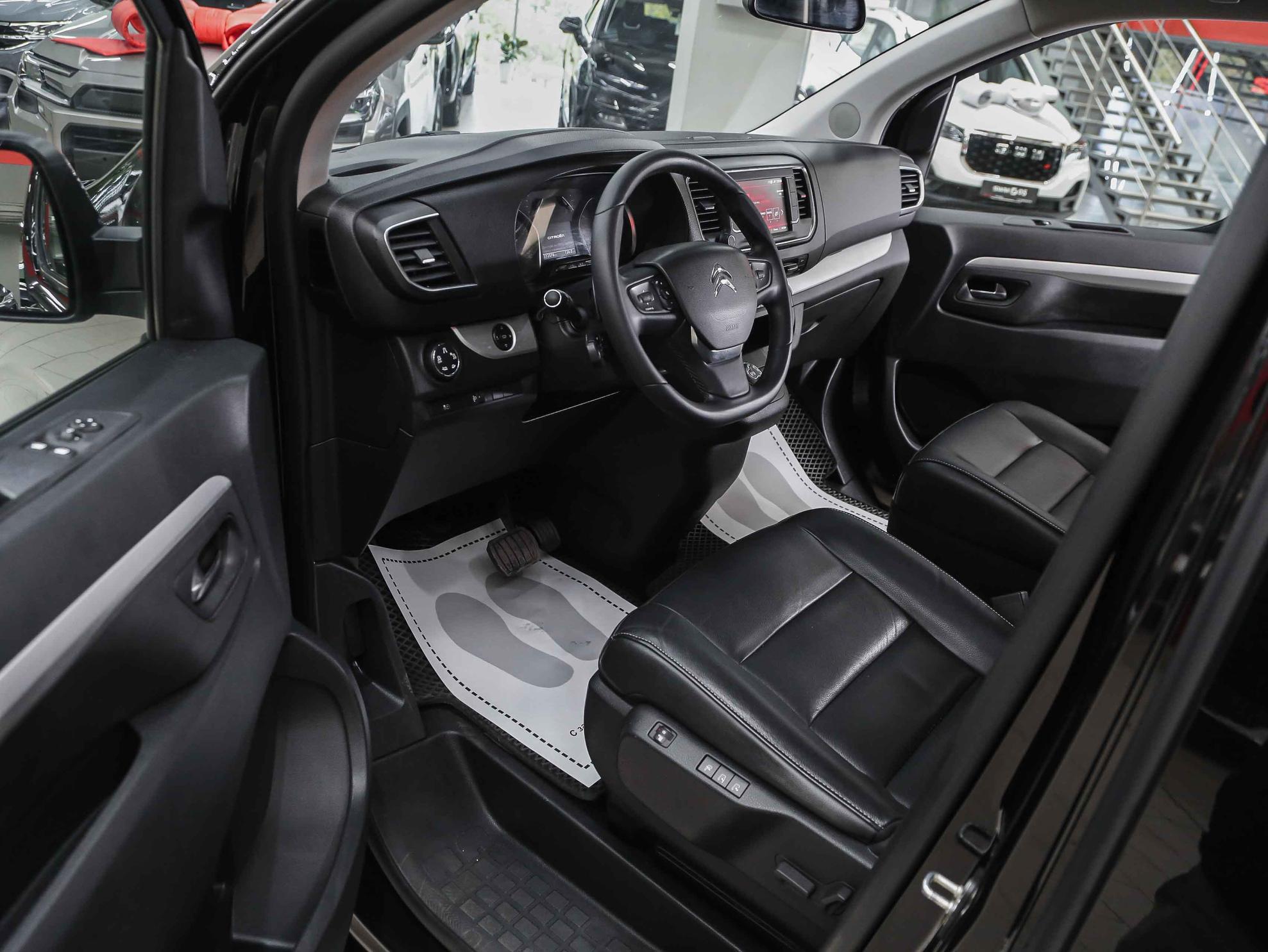 Citroen SpaceTourer 2021, черный, ДЦ Орехово