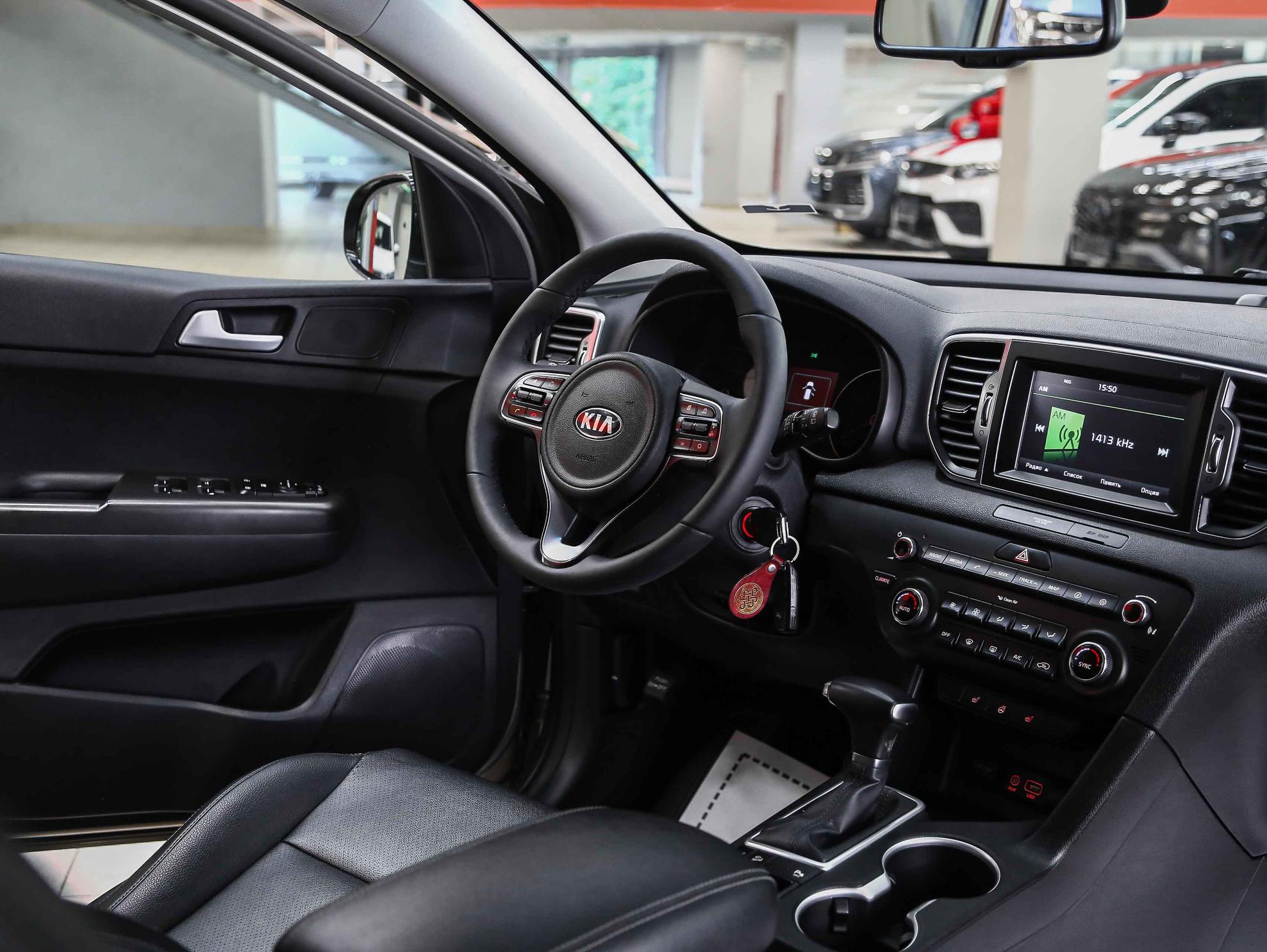 Kia Sportage 2016, серебряный, ДЦ Орехово