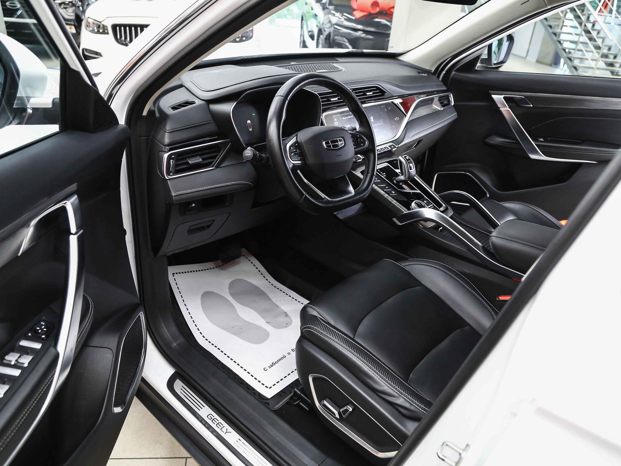 Geely Atlas Pro 2022, белый, ДЦ Орехово