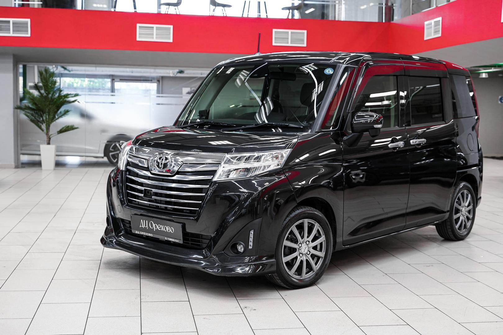 Toyota Roomy 2017, черный, ДЦ Орехово