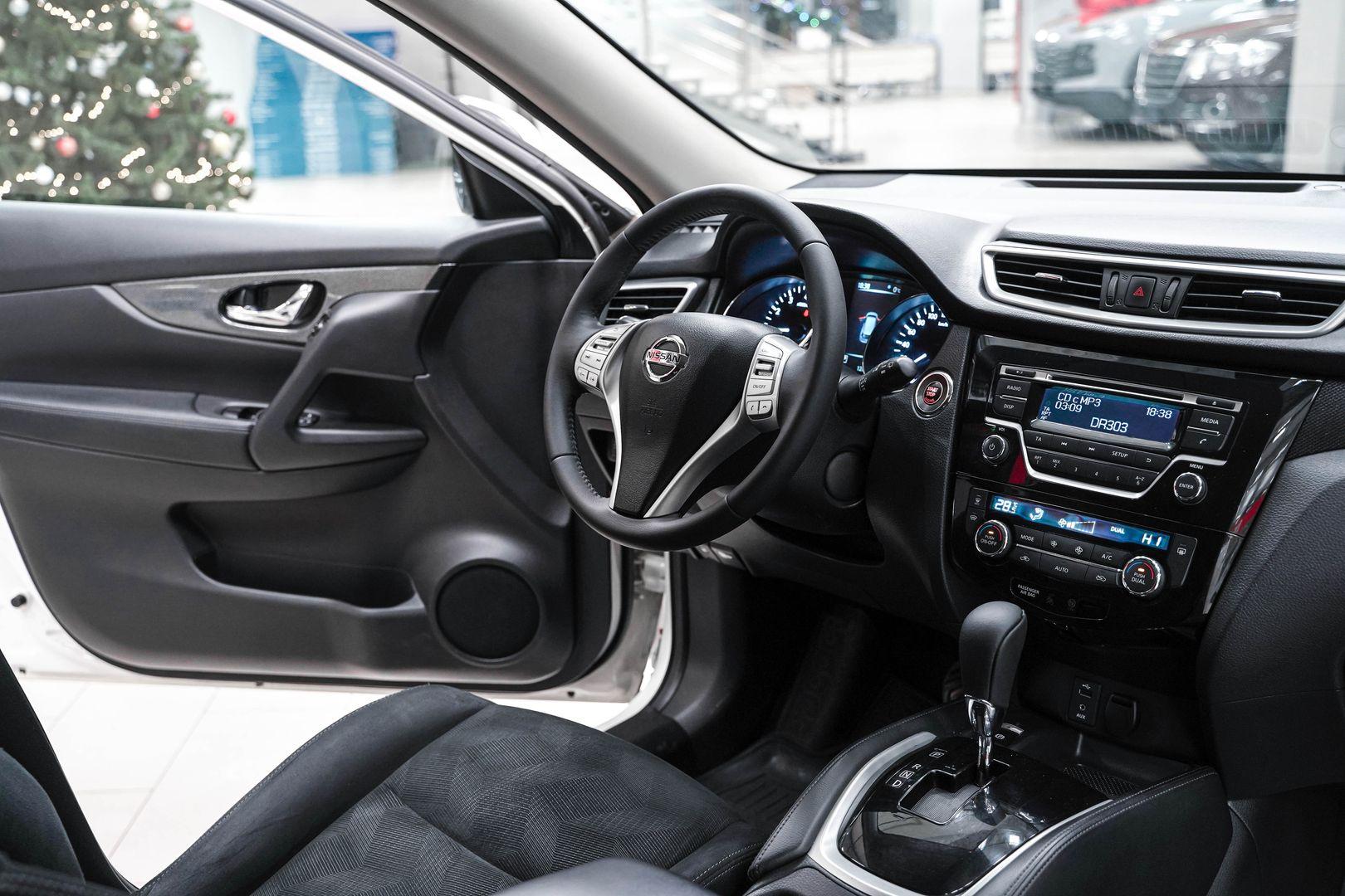 Nissan X-Trail 2017, белый, ДЦ Орехово