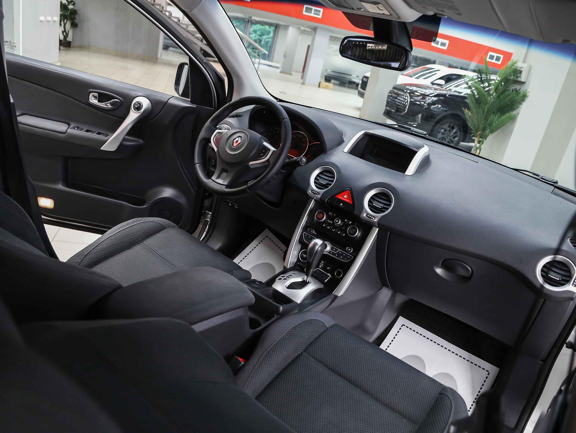 Renault Koleos 2010, серый, ДЦ Орехово