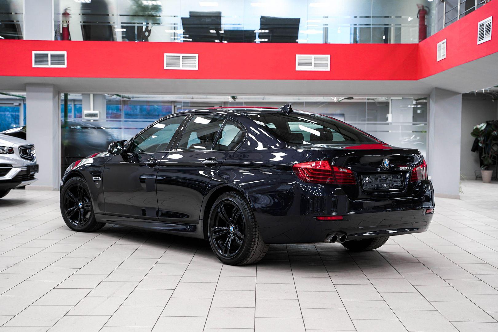 BMW 5 серии 2014, синий, ДЦ Орехово