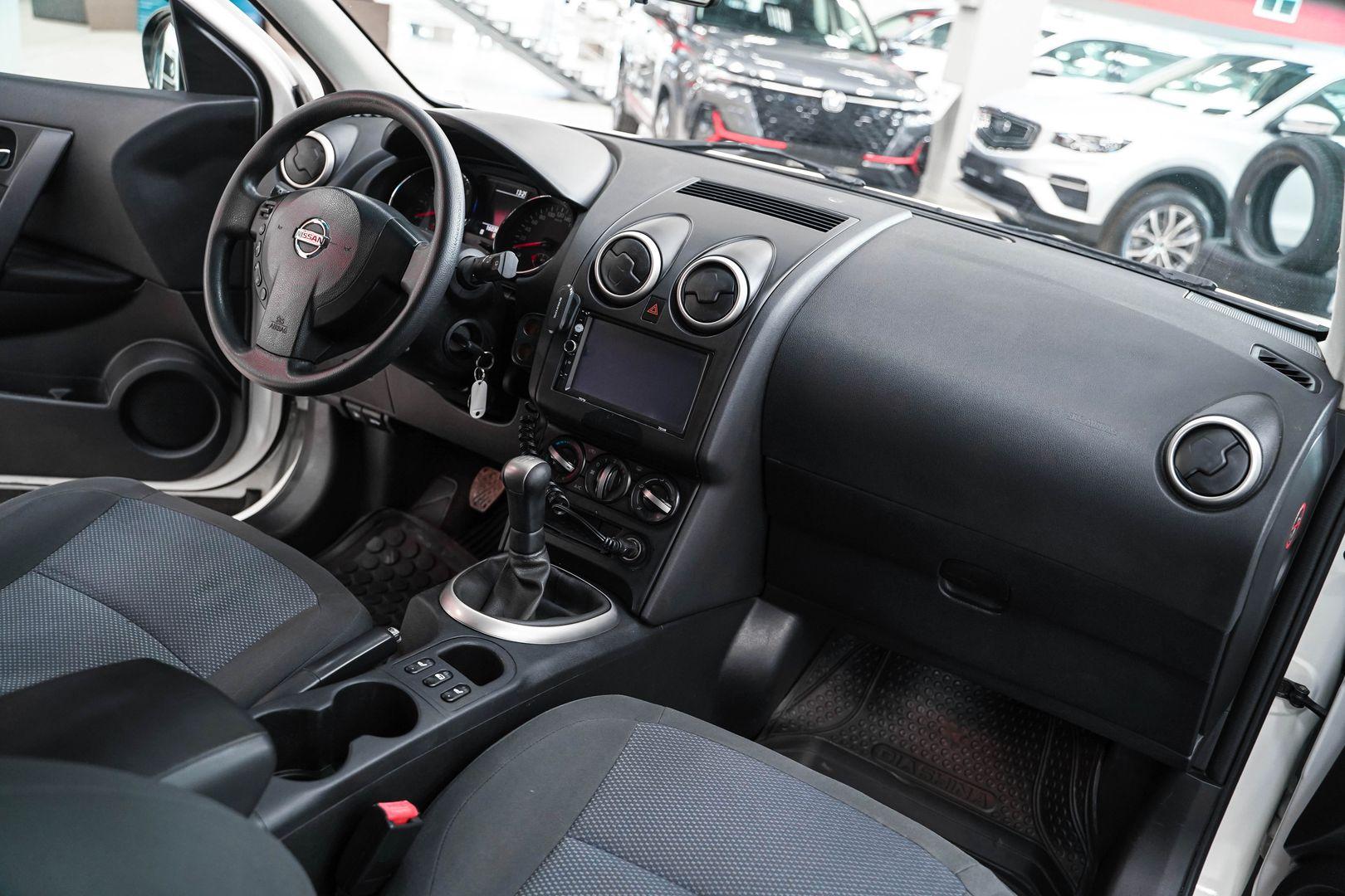 Nissan Qashqai 2013, белый, ДЦ Орехово