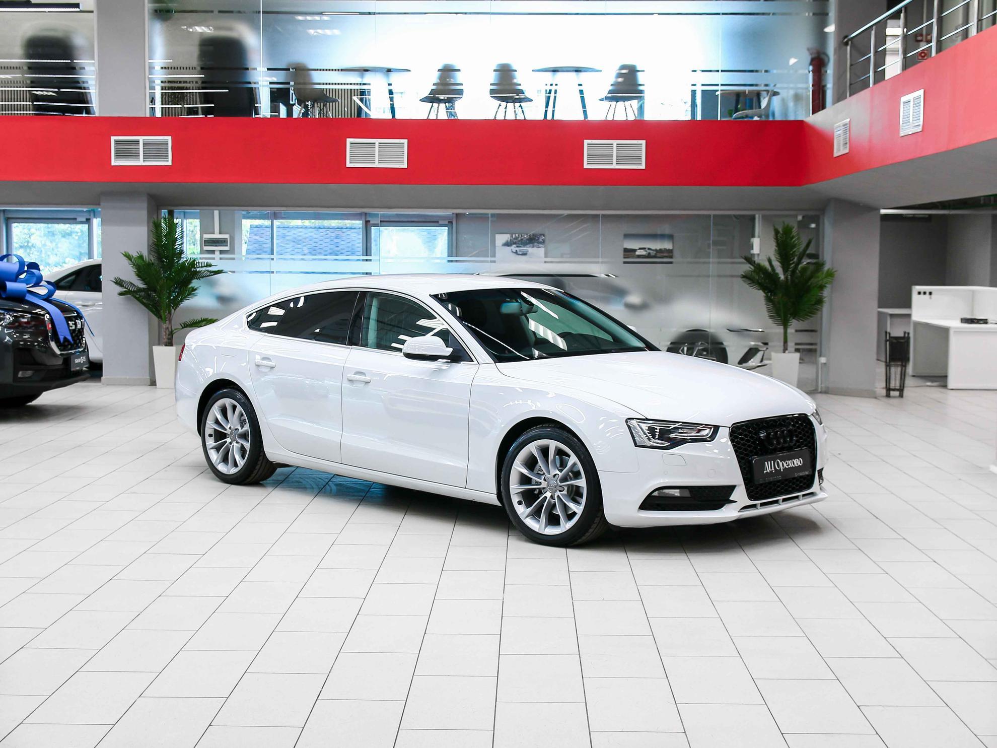 Audi A5 2013, белый, ДЦ Орехово