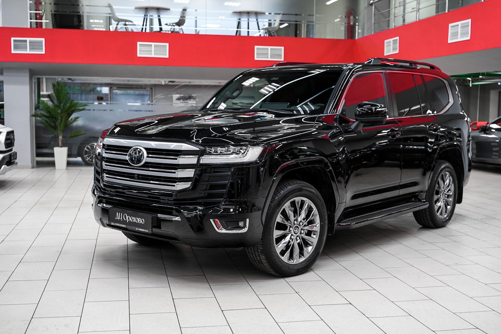 Toyota Land Cruiser 2025, черный, ДЦ Орехово