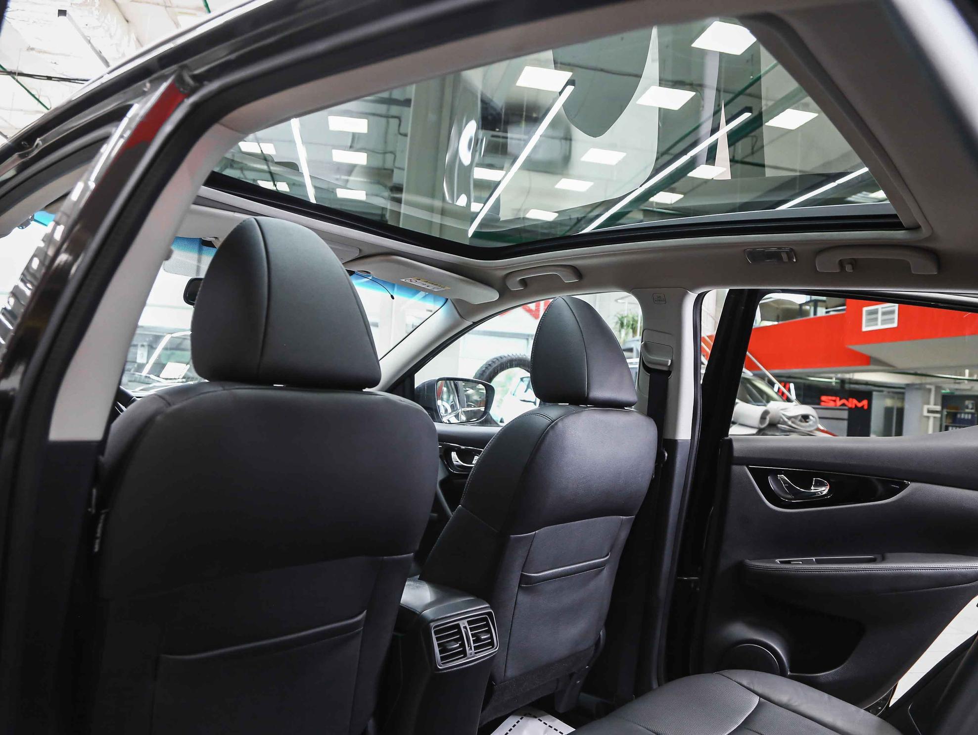 Nissan Qashqai 2014, черный, ДЦ Орехово