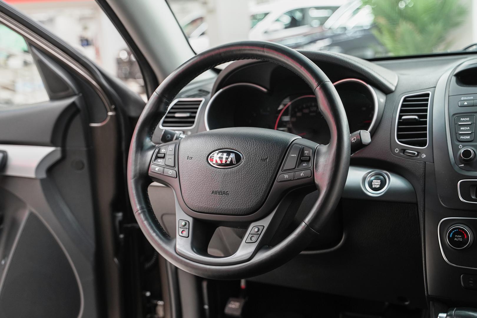 Kia Sorento 2015, бежевый, ДЦ Орехово