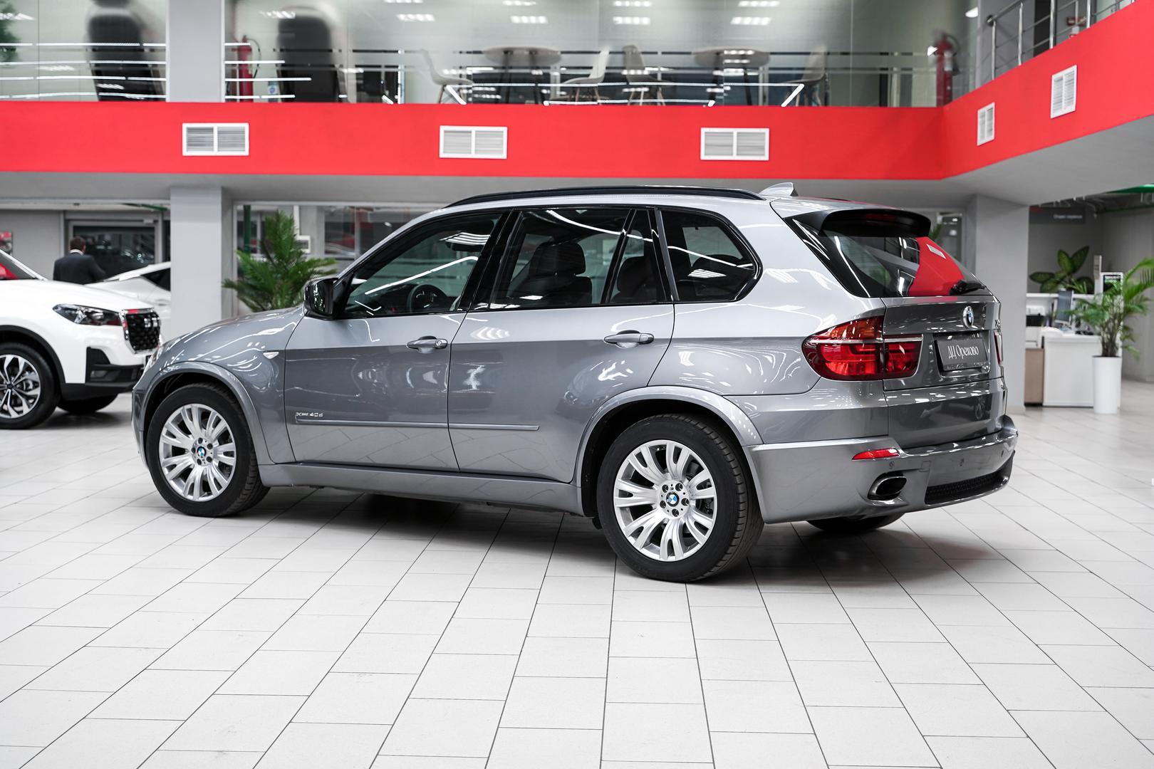 BMW X5 2011, серый, ДЦ Орехово