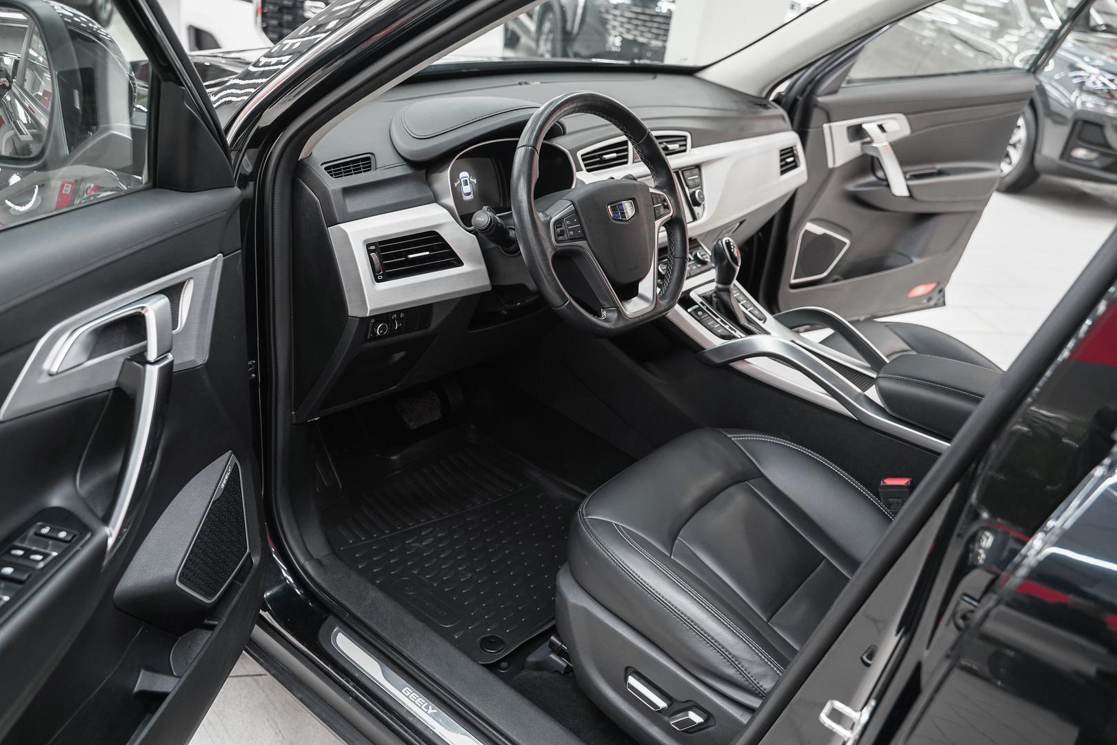 Geely Atlas 2022, черный, ДЦ Орехово