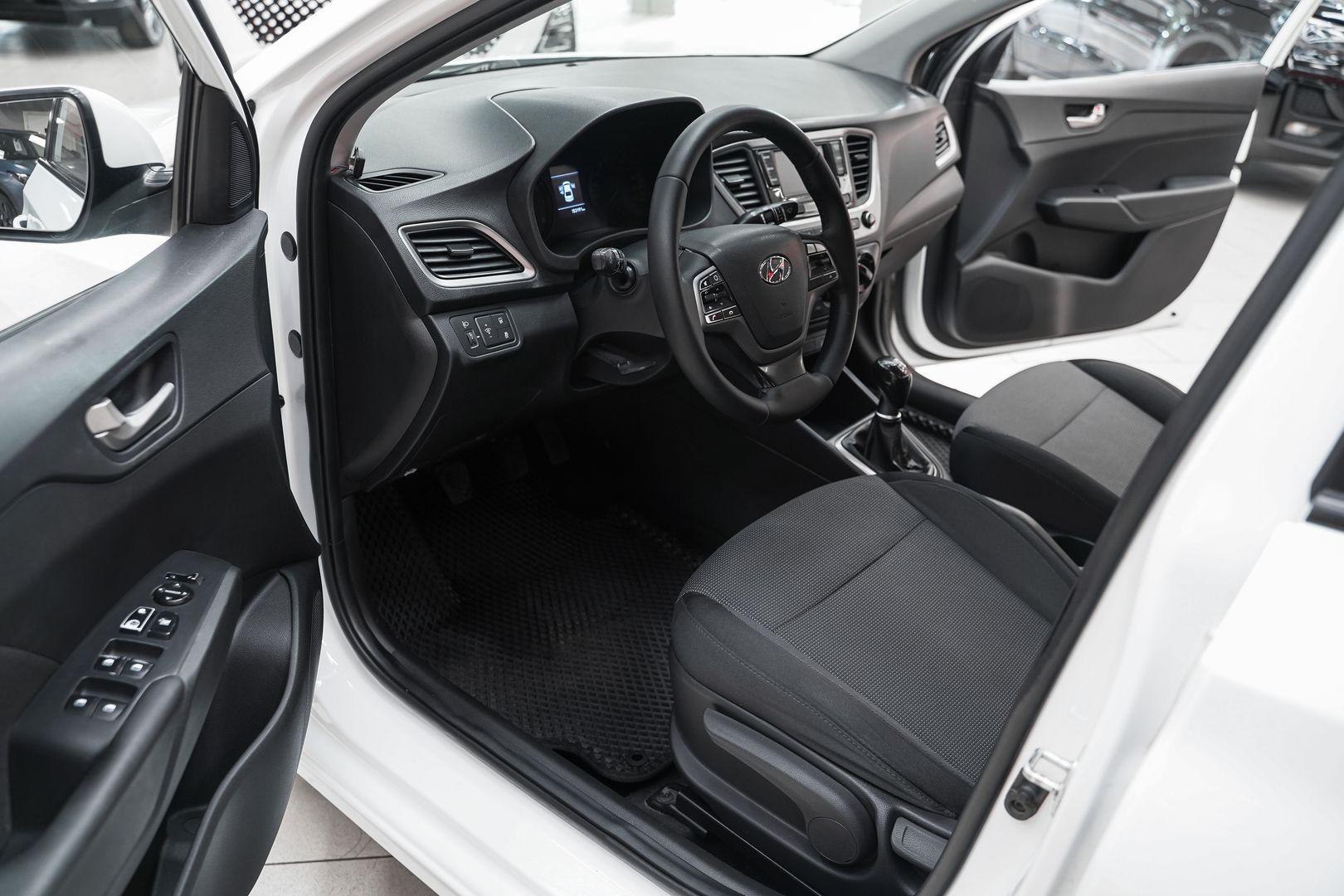 Hyundai Solaris 2018, белый, ДЦ Орехово