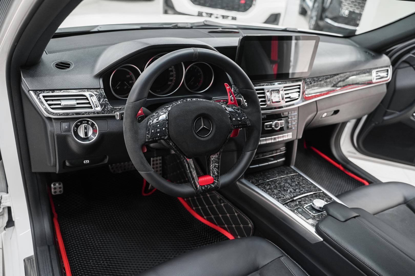 Mercedes-Benz E-Класс 2014, белый, ДЦ Орехово