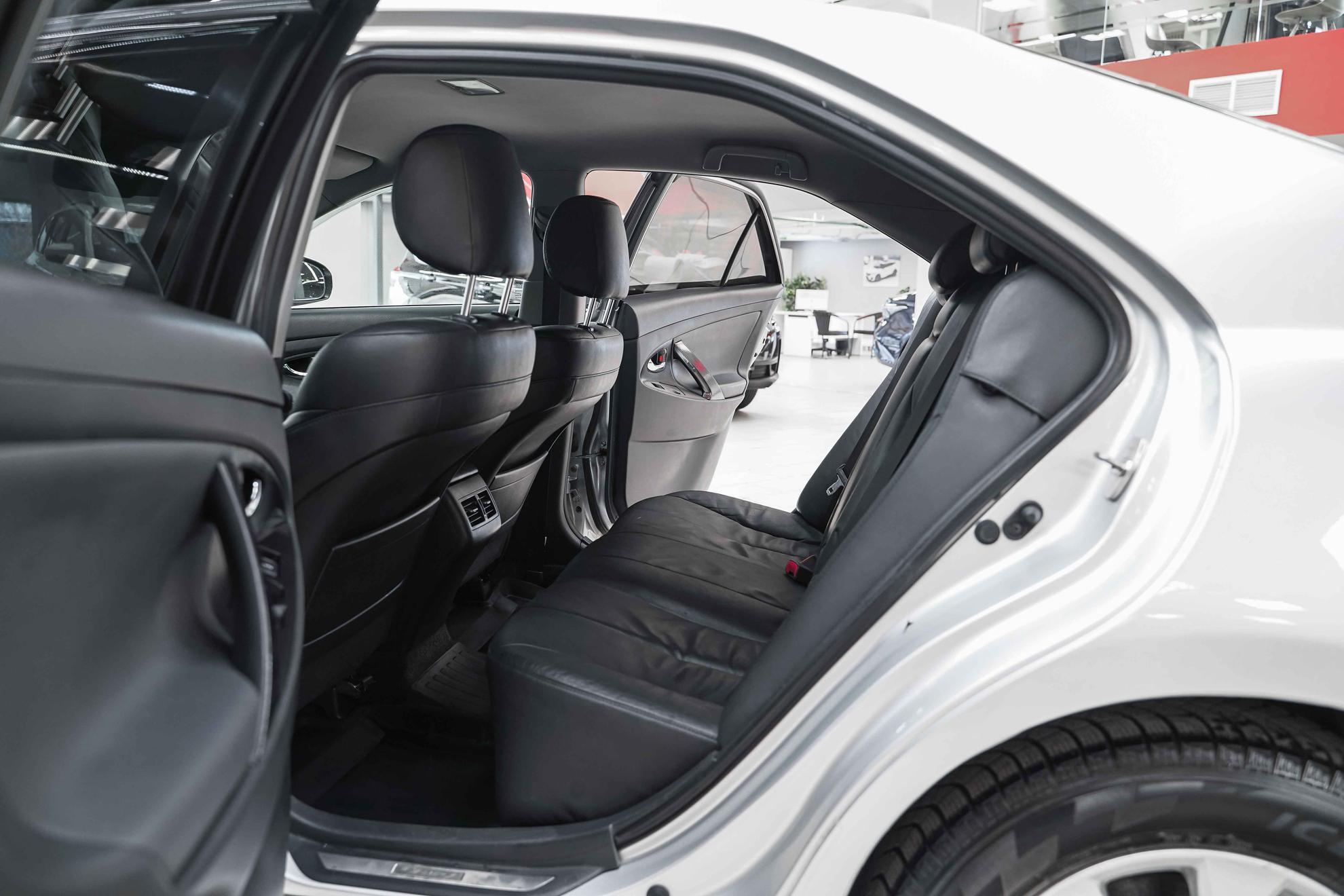 Toyota Camry 2011, серебряный, ДЦ Орехово