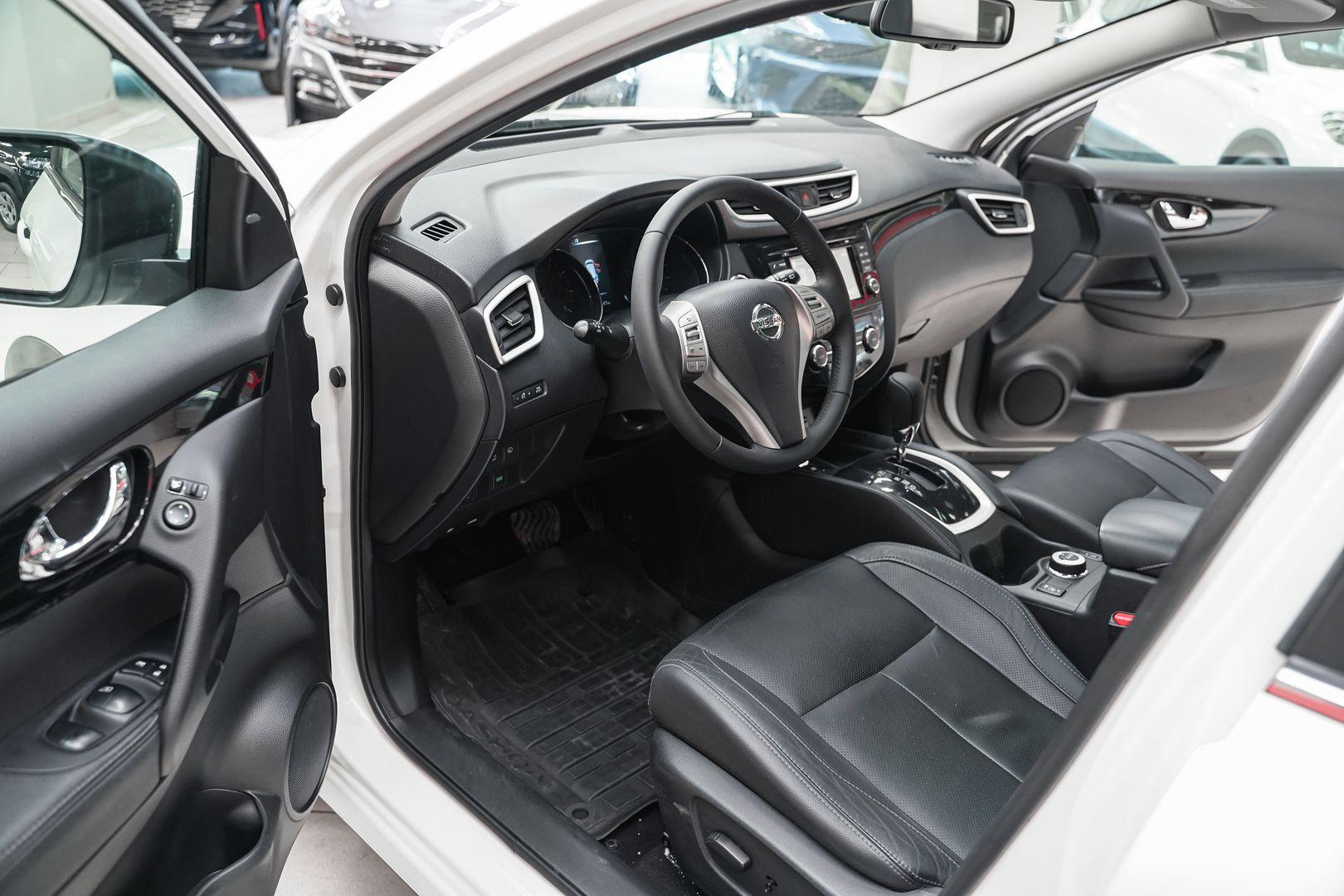 Nissan Qashqai 2014, белый, ДЦ Орехово