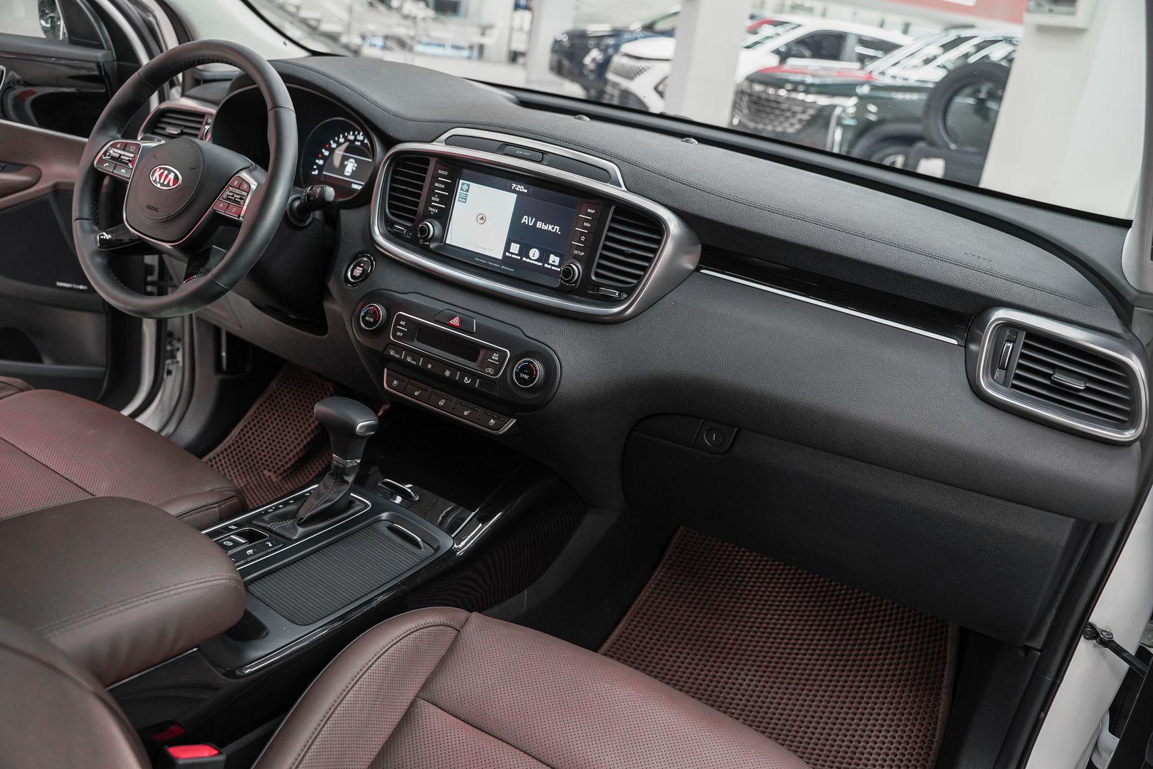 Kia Sorento 2018, белый, ДЦ Орехово