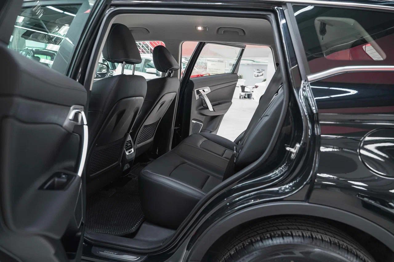 Geely Atlas 2021, черный, ДЦ Орехово