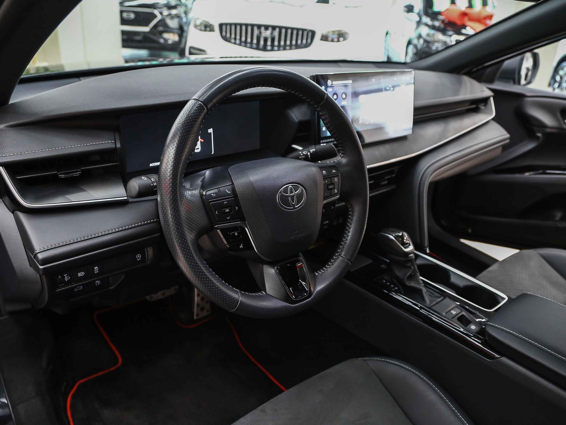 Toyota Camry 2024, черный, ДЦ Орехово
