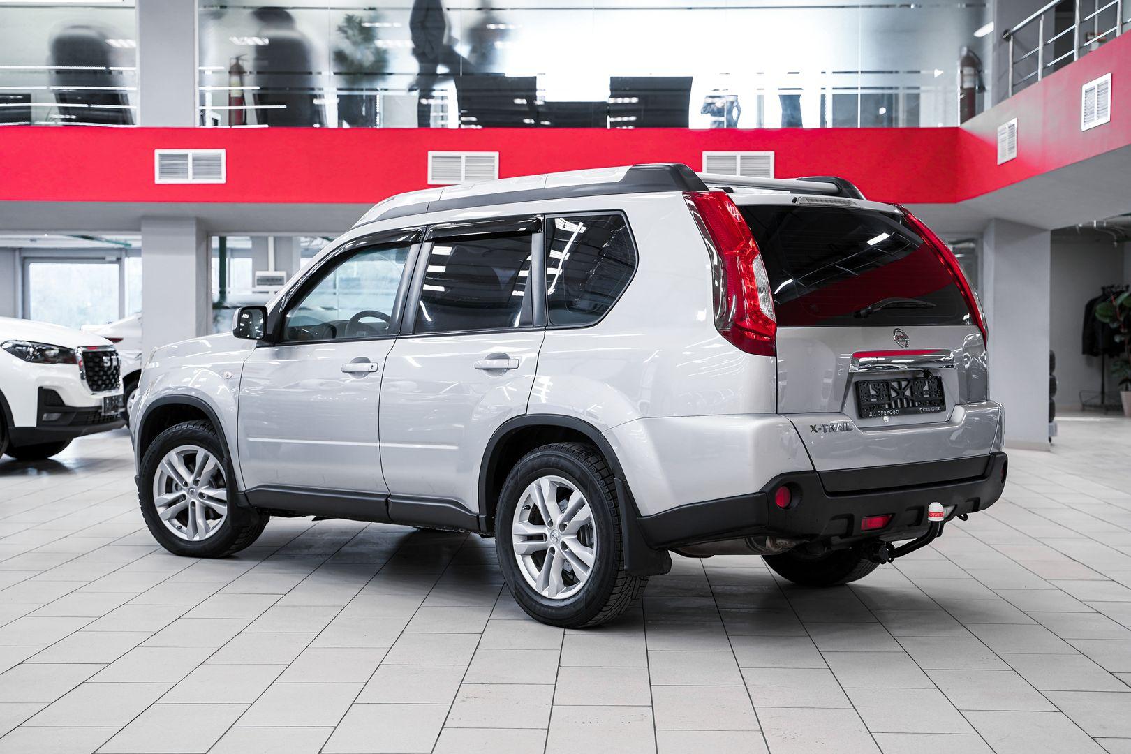 Nissan X-Trail 2012, серебряный, ДЦ Орехово