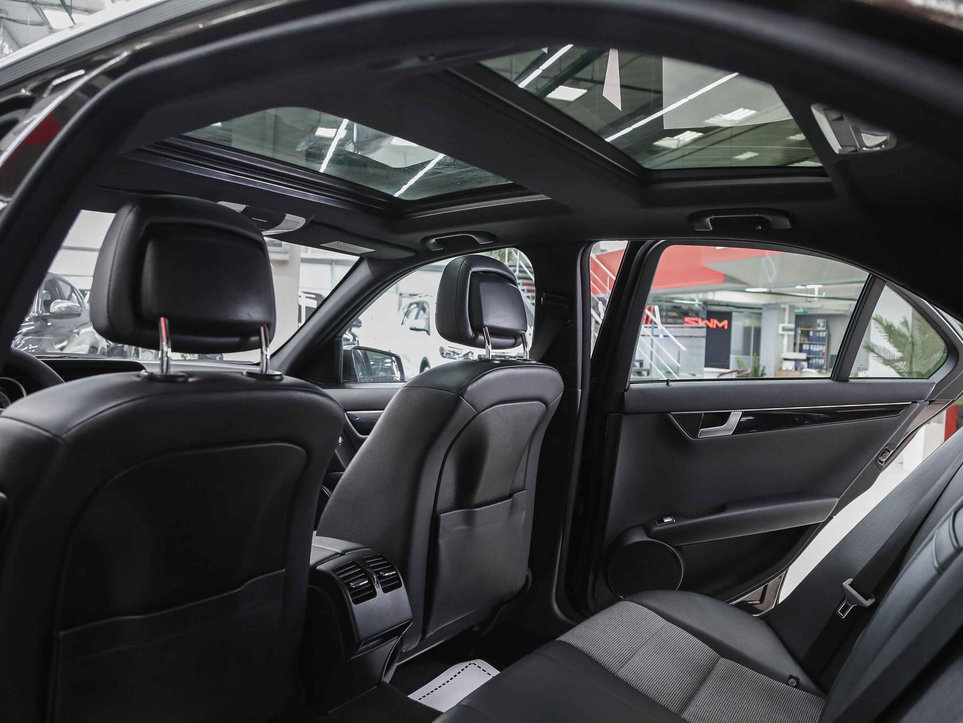 Mercedes-Benz C-Класс 2012, коричневый, ДЦ Орехово