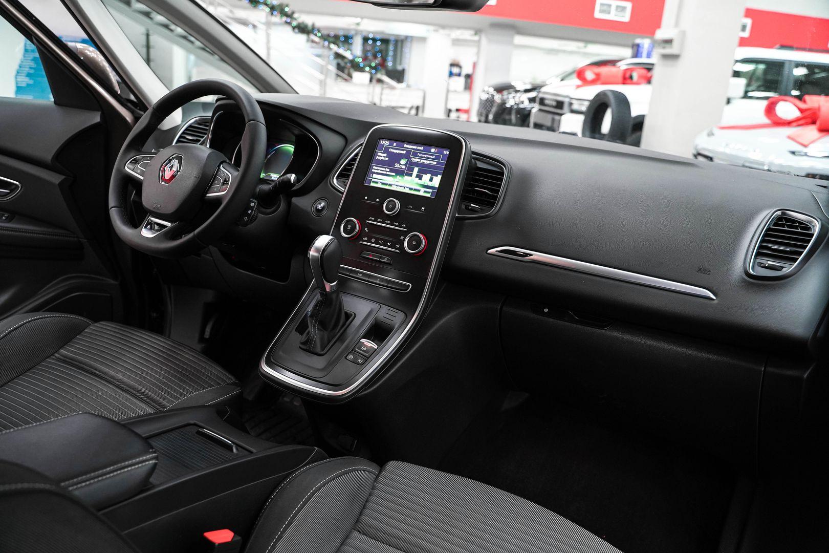 Renault Scenic 2017, коричневый, ДЦ Орехово