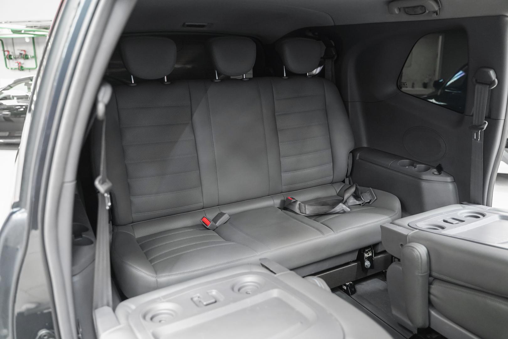 SsangYong Korando Turismo 2013, синий, ДЦ Орехово