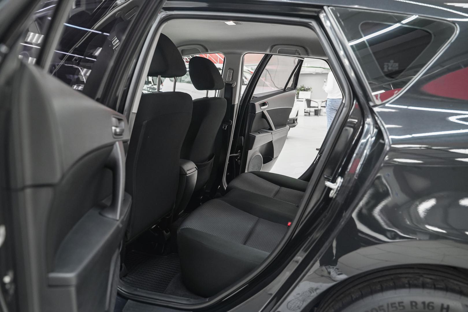 Mazda 3 2012, черный, ДЦ Орехово