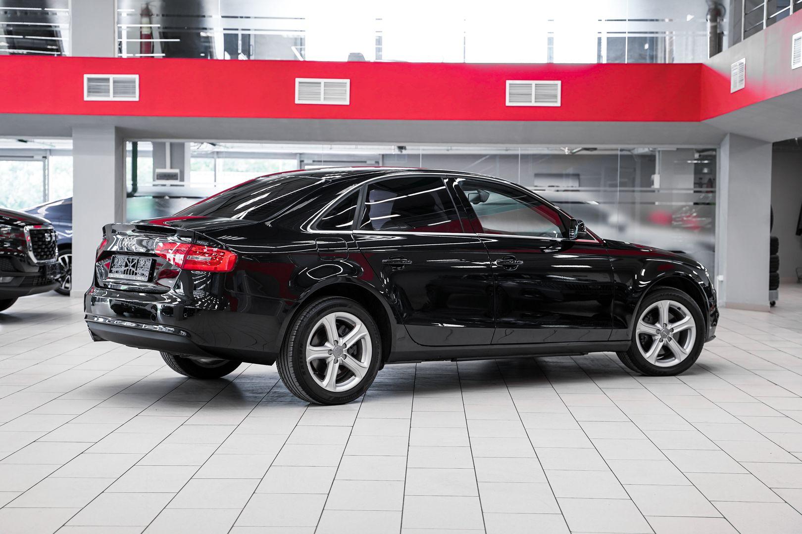 Audi A4 2014, черный, ДЦ Орехово