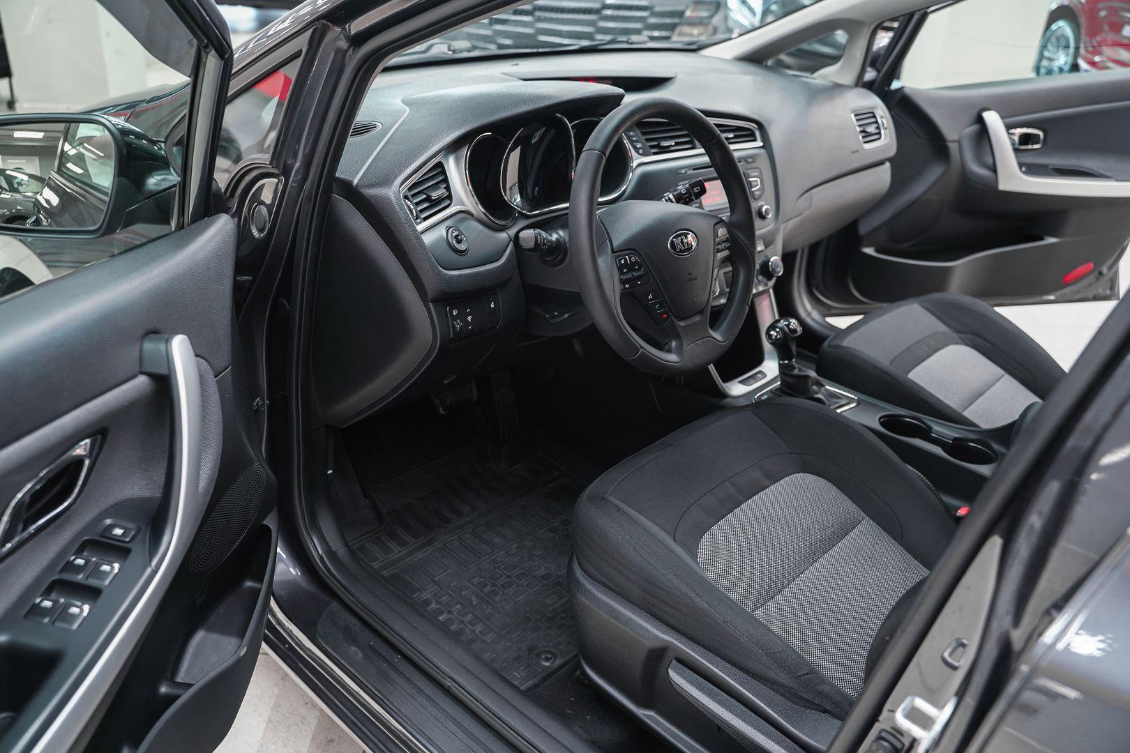 Kia Ceed 2018, серый, ДЦ Орехово