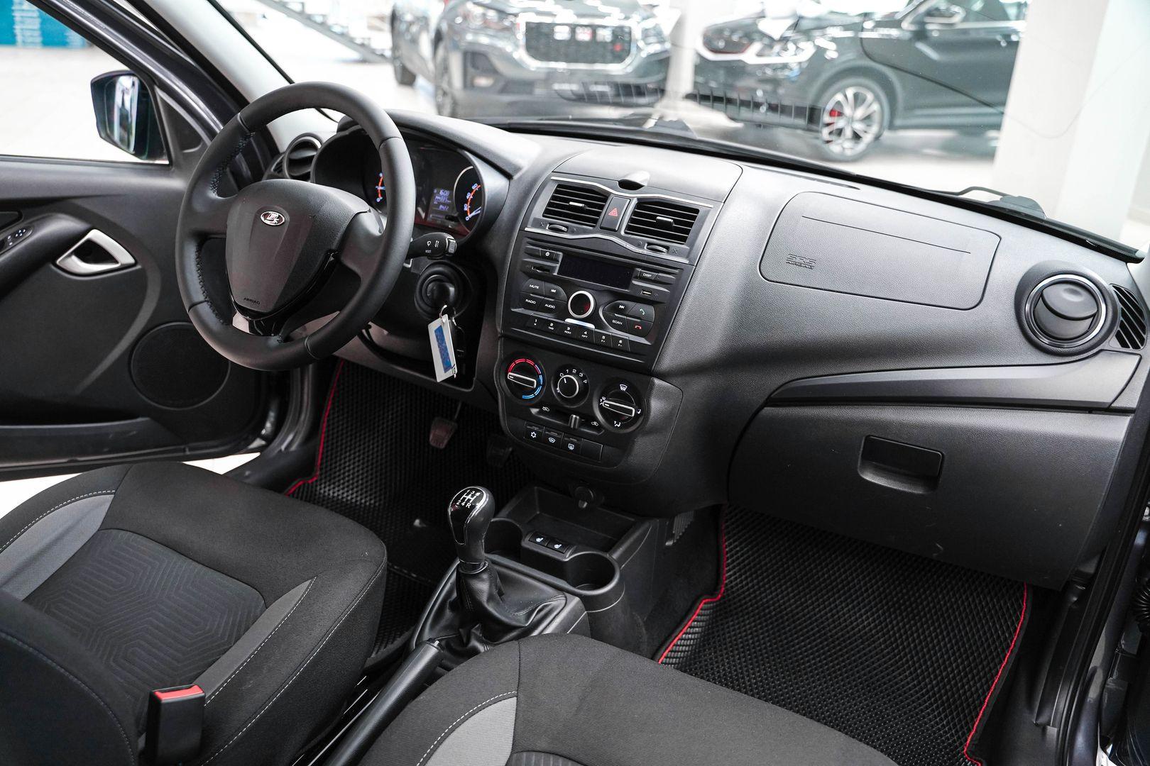 LADA (ВАЗ) Granta 2019, серый, ДЦ Орехово