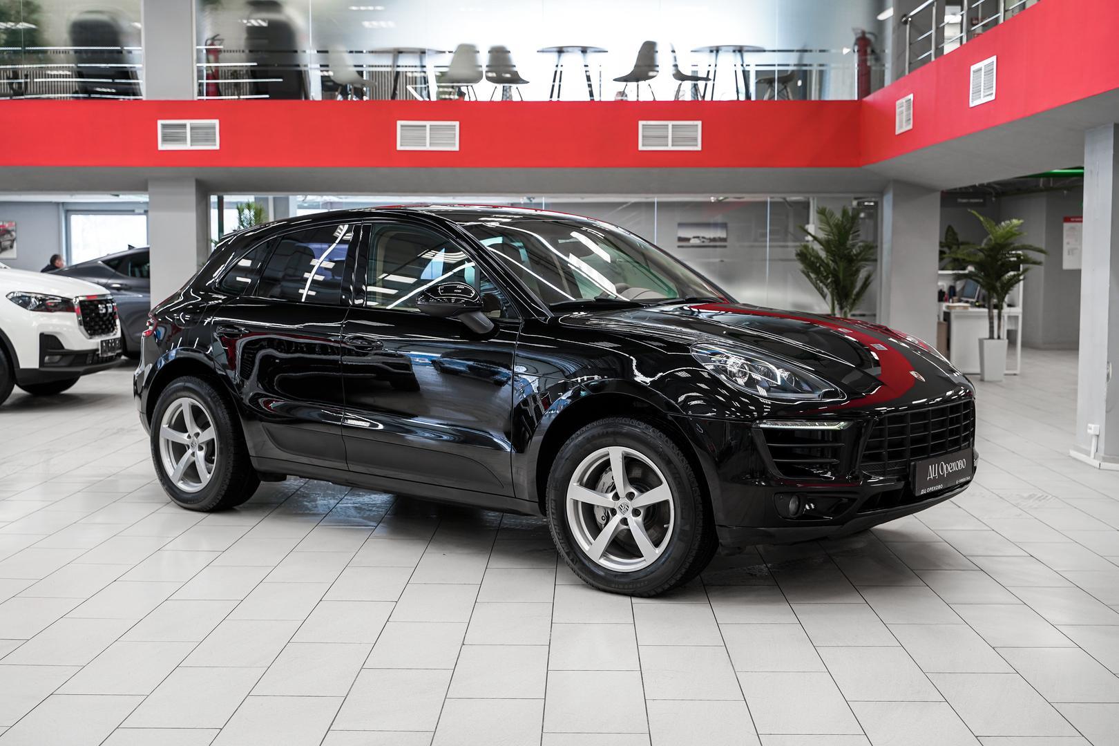 Porsche Macan 2014, черный, ДЦ Орехово
