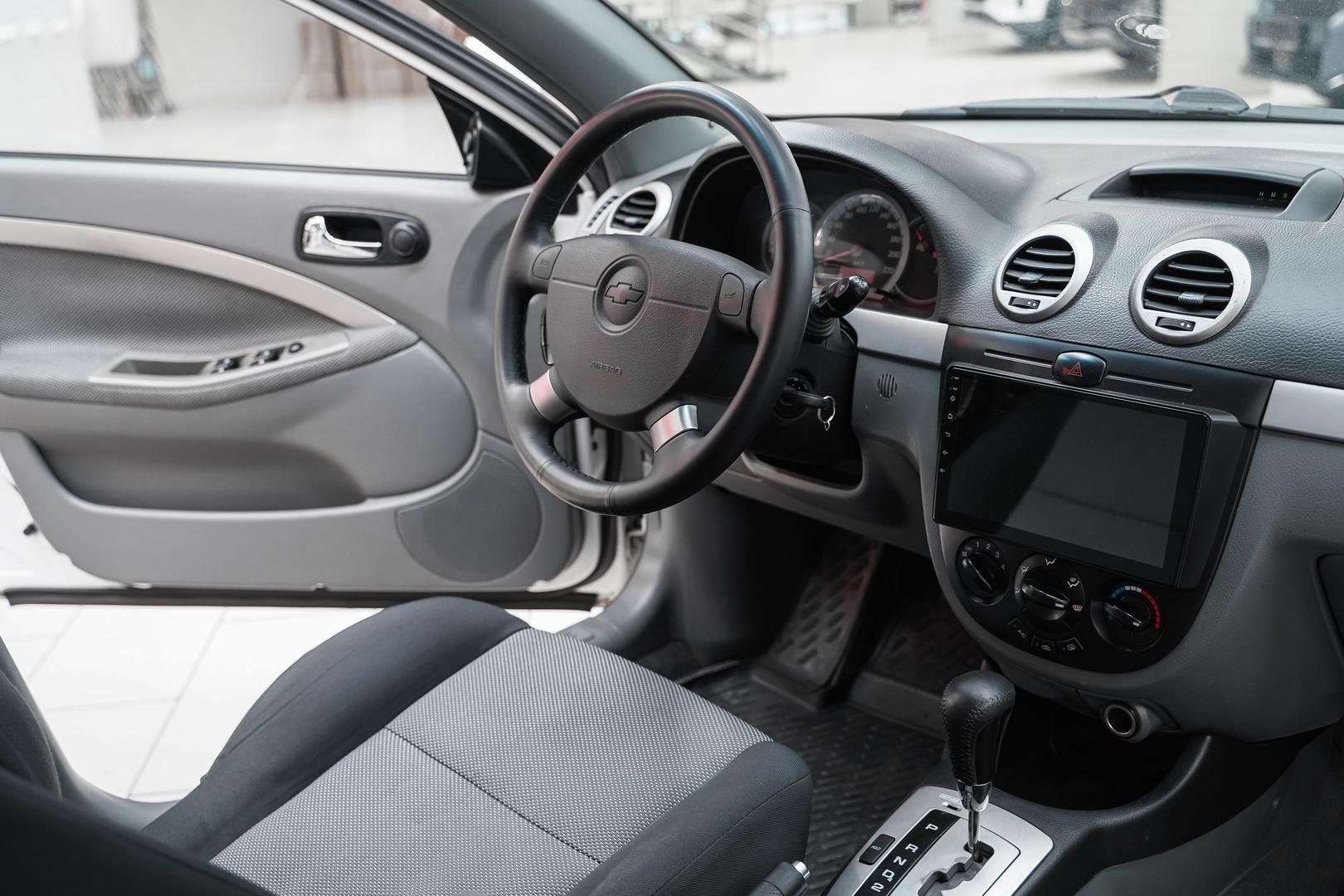 Chevrolet Lacetti 2010, белый, ДЦ Орехово