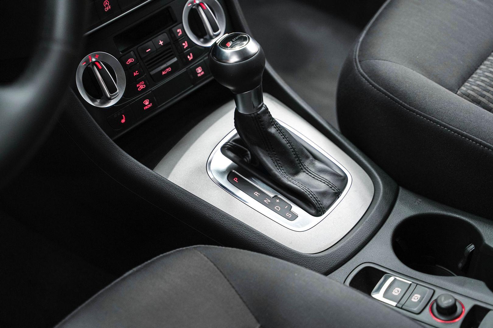 Audi Q3 2011, коричневый, ДЦ Орехово