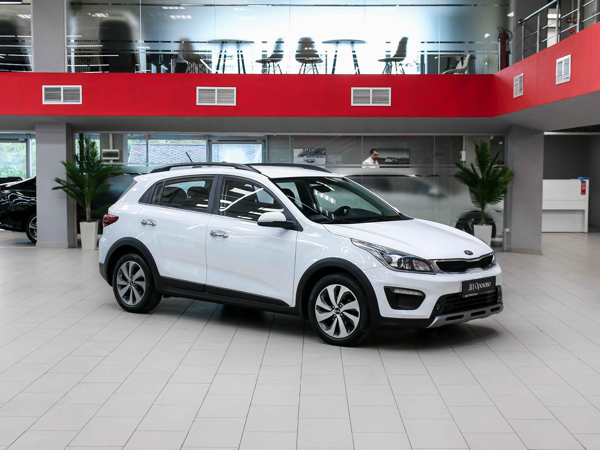 Kia Rio X-Line 2018, белый, ДЦ Орехово