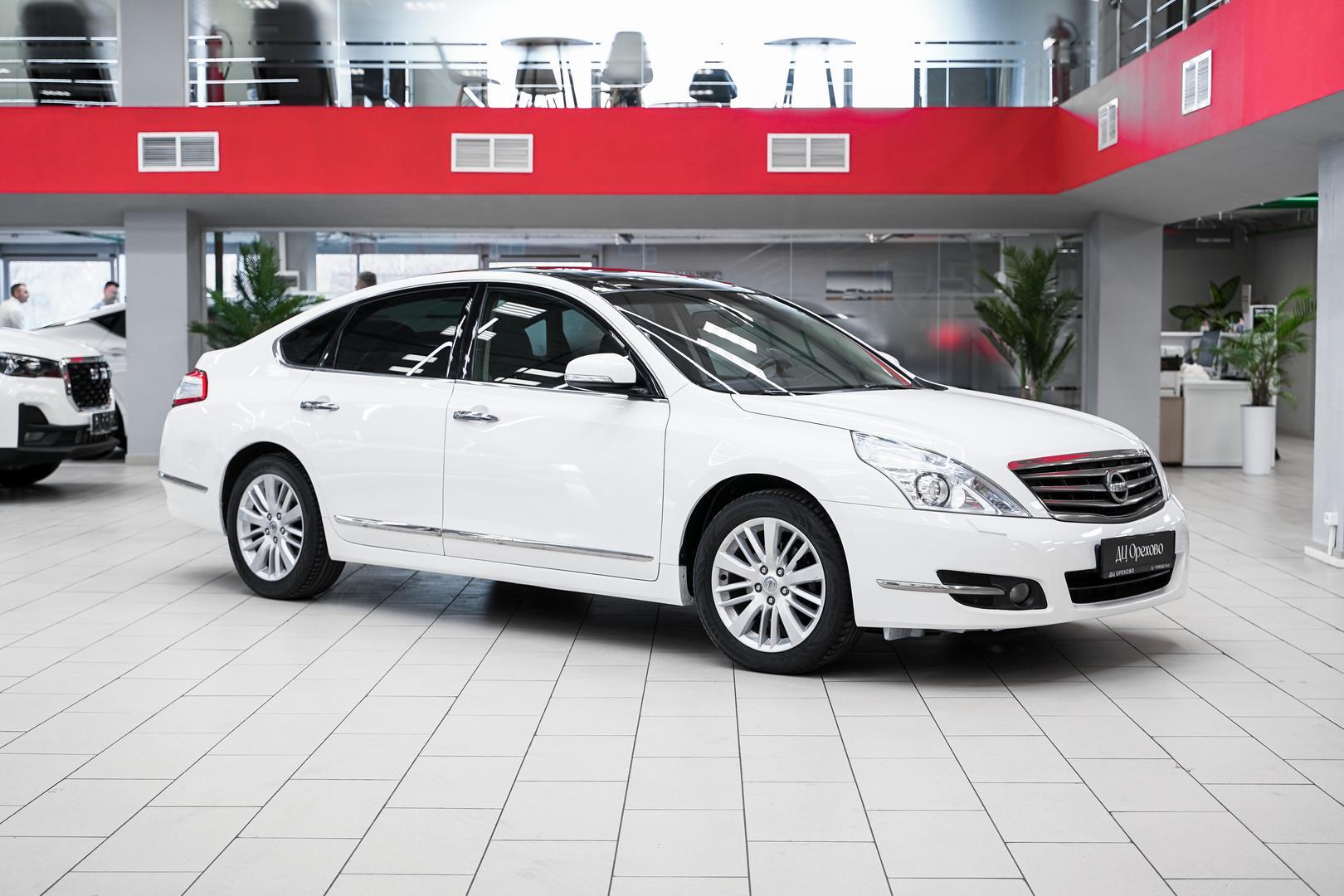 Nissan Teana 2011, белый, ДЦ Орехово