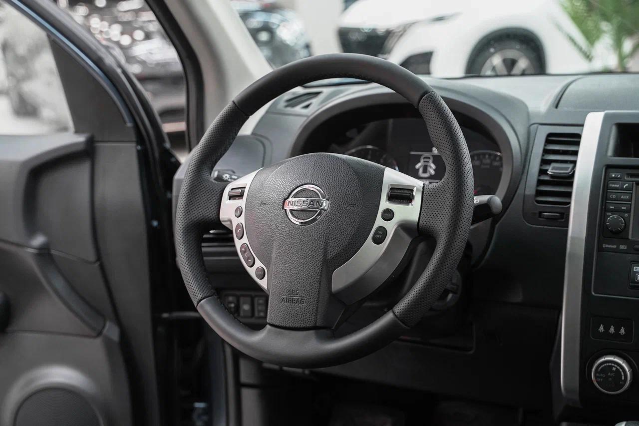 Nissan X-Trail 2014, синий, ДЦ Орехово