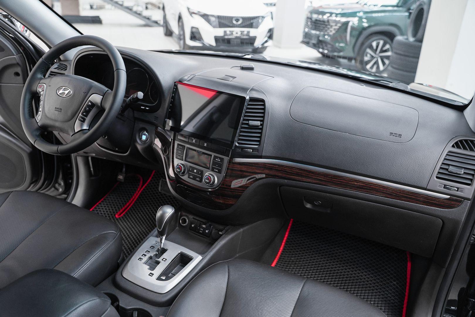 Hyundai Santa Fe 2012, черный, ДЦ Орехово