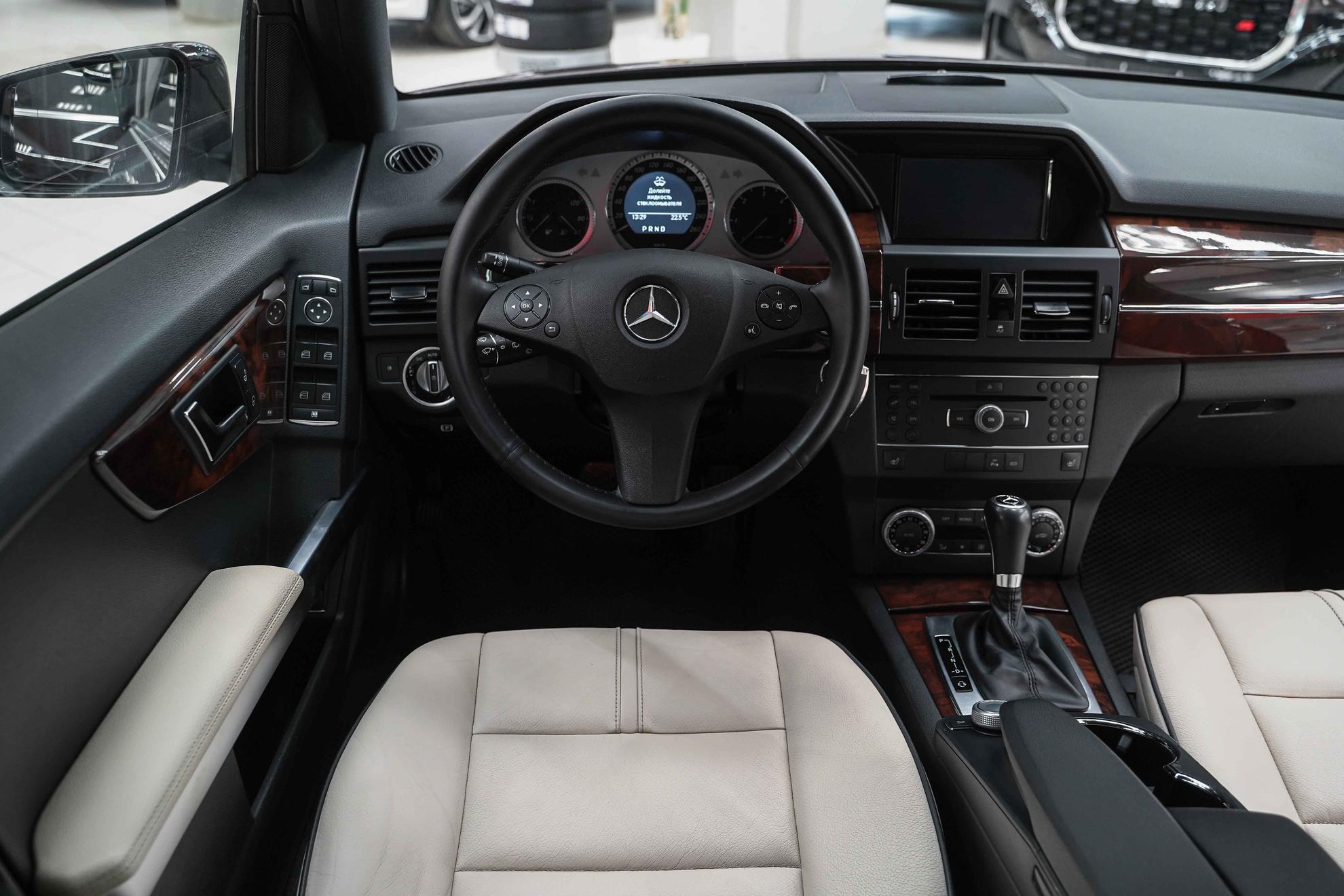 Mercedes-Benz GLK-Класс 2012, коричневый, ДЦ Орехово