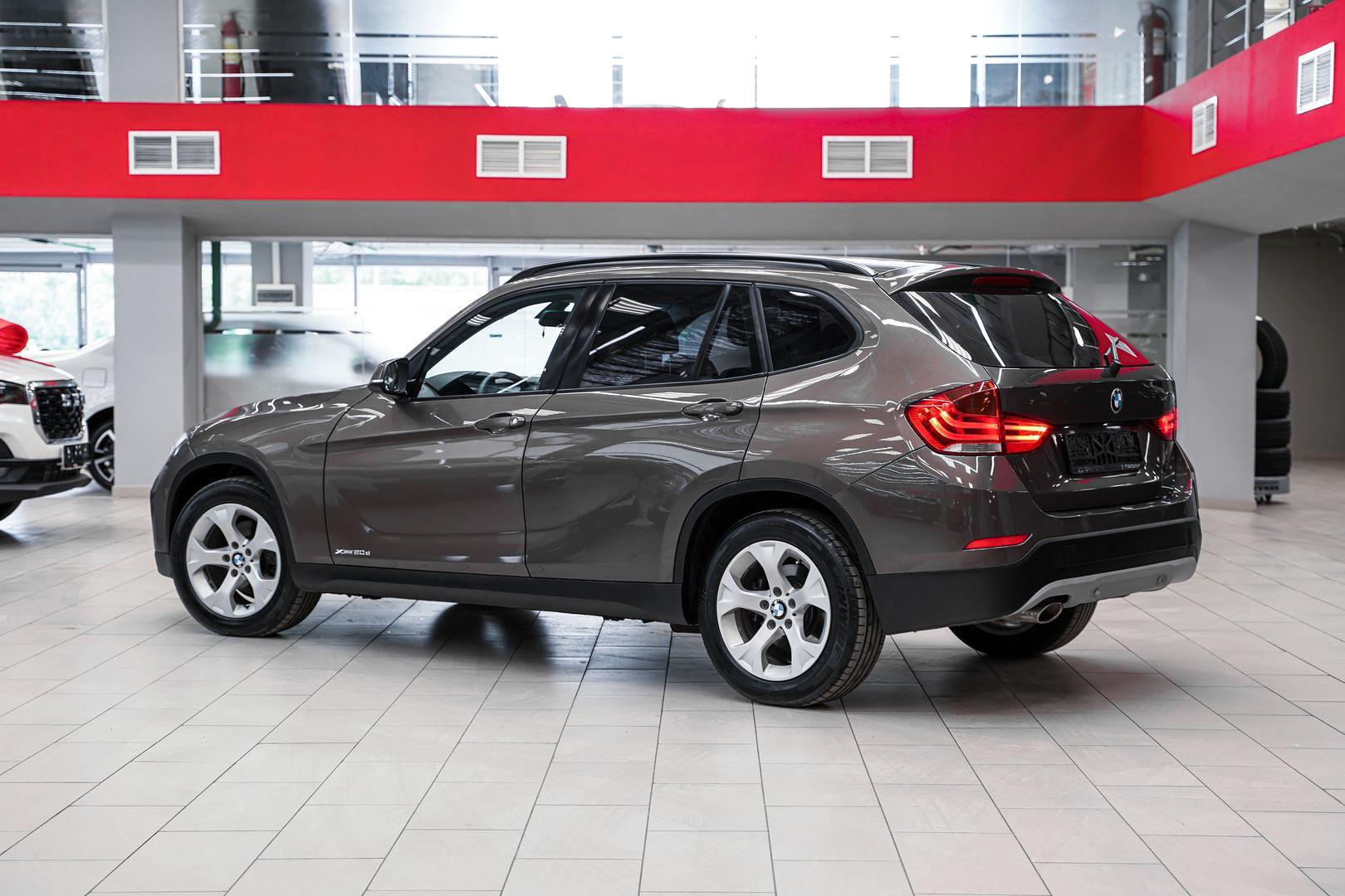 BMW X1 2013, коричневый, ДЦ Орехово