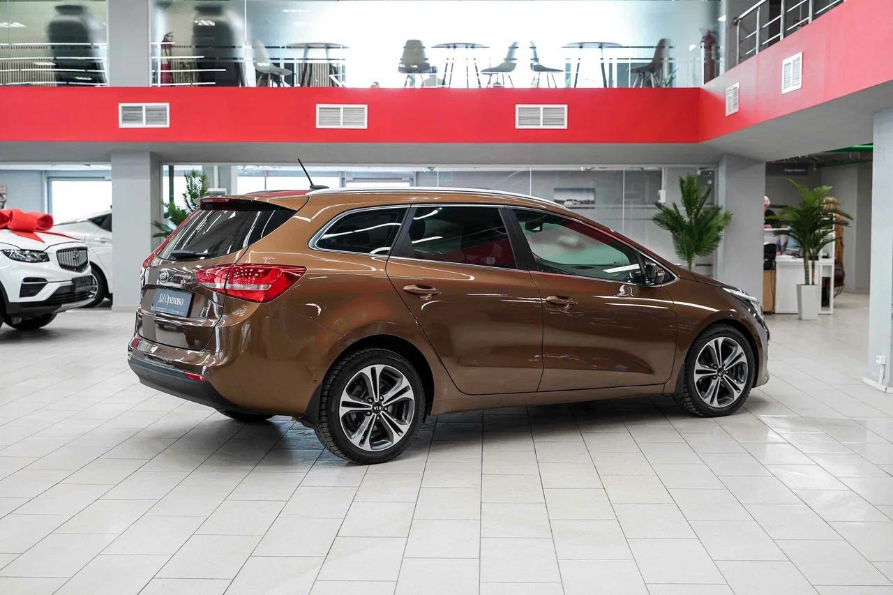 Kia Ceed 2016, коричневый, ДЦ Орехово