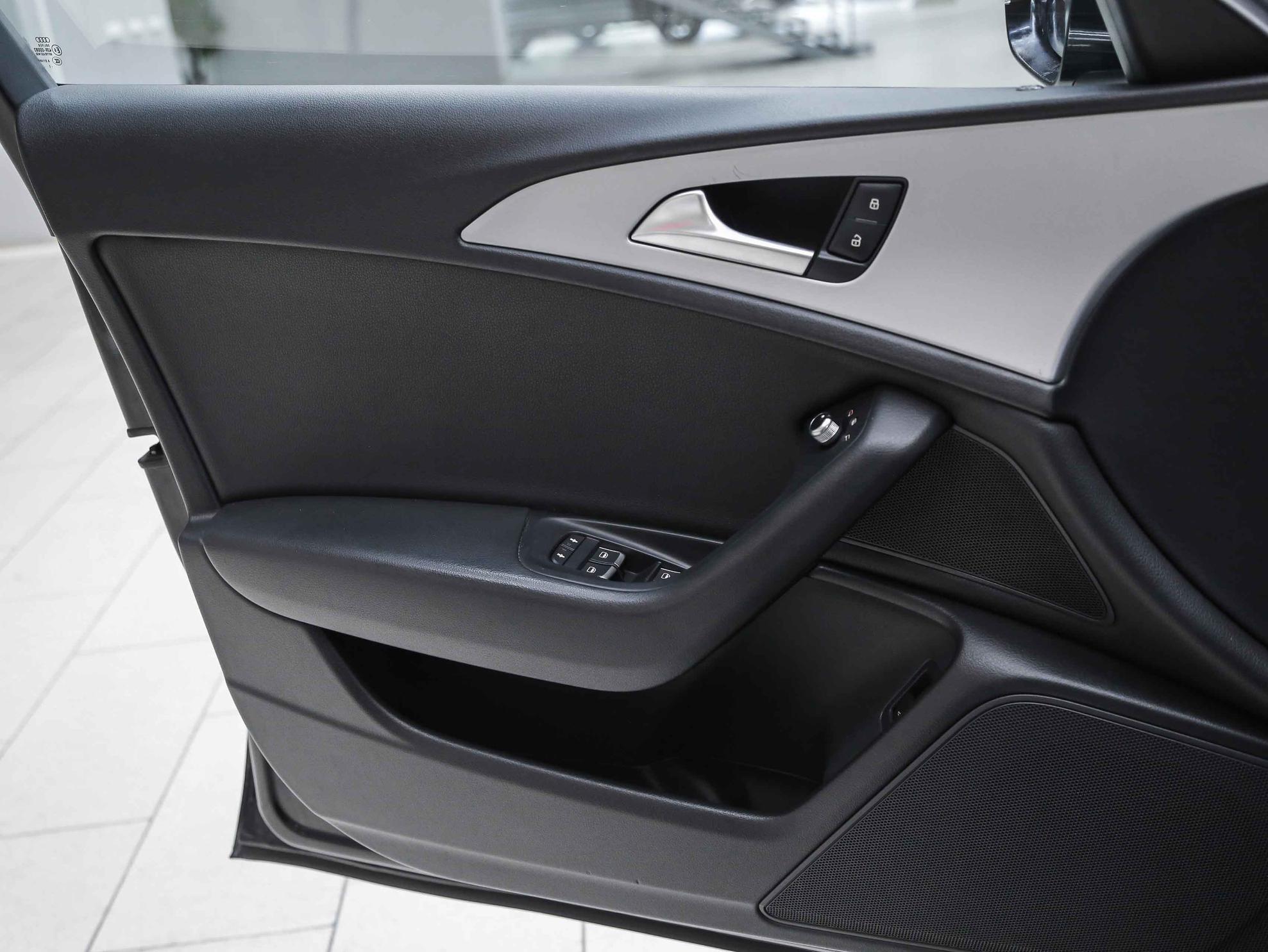 Audi A6 2011, черный, ДЦ Орехово