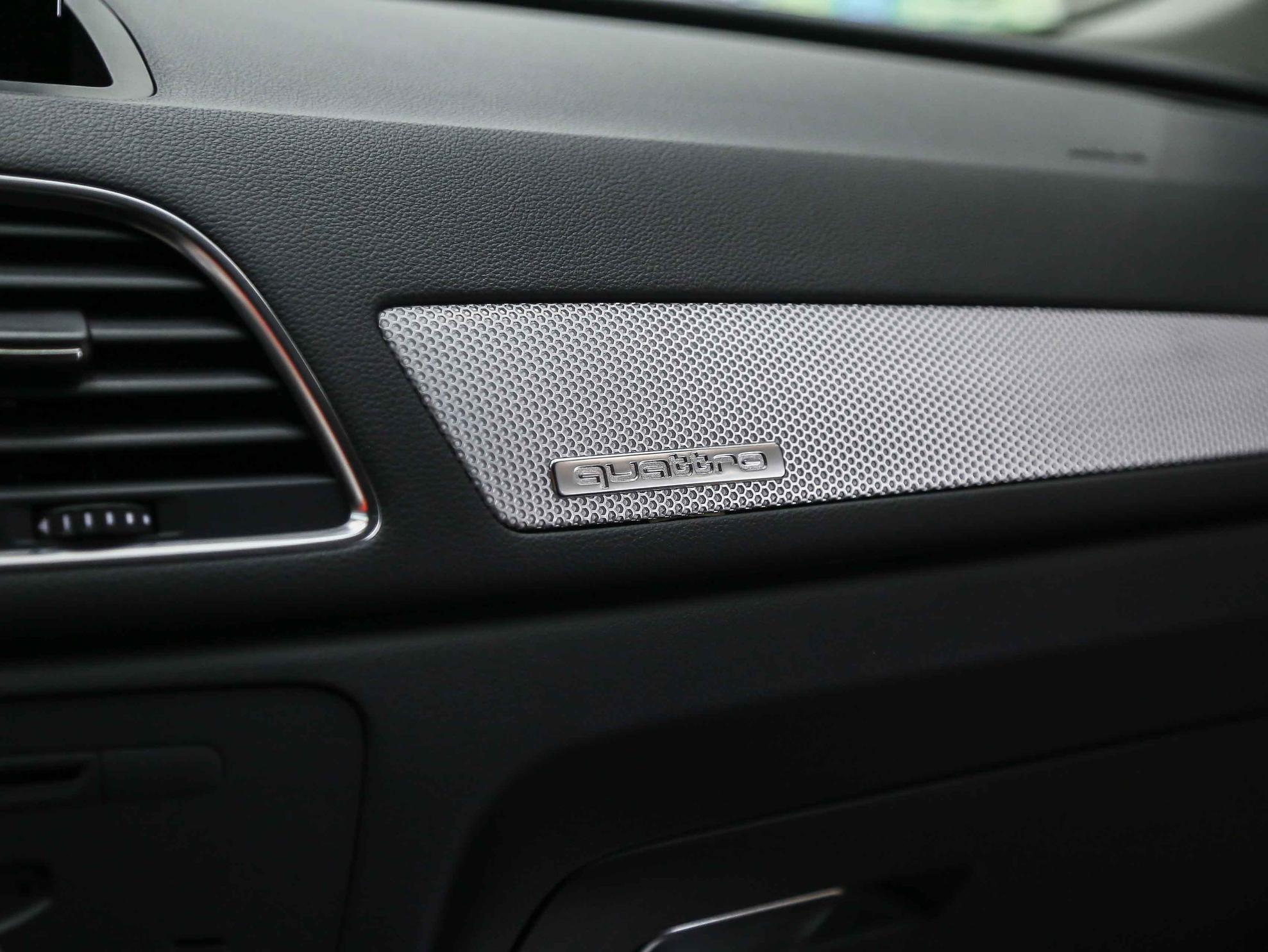 Audi Q3 2012, черный, ДЦ Орехово