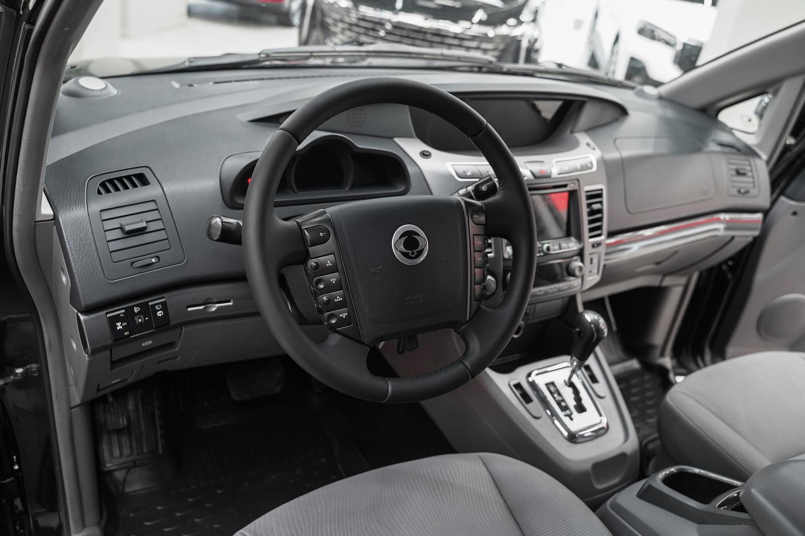SsangYong Stavic 2014, черный, ДЦ Орехово