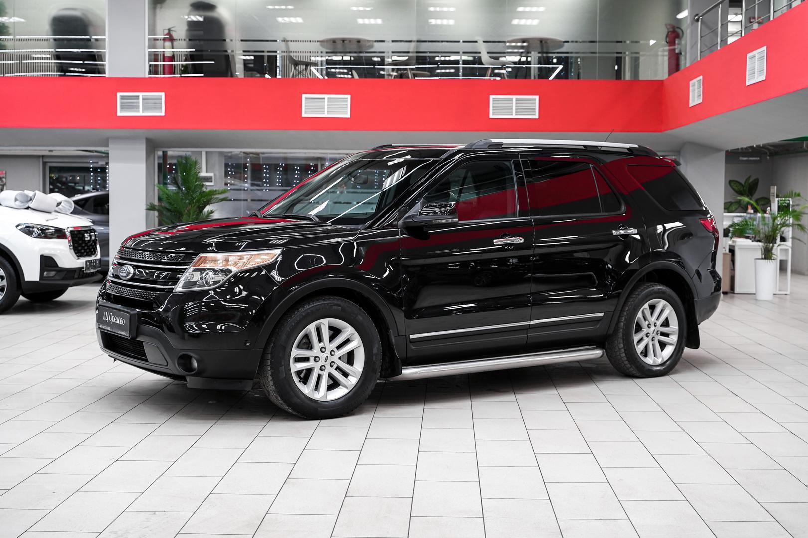 Ford Explorer 2013, черный, ДЦ Орехово