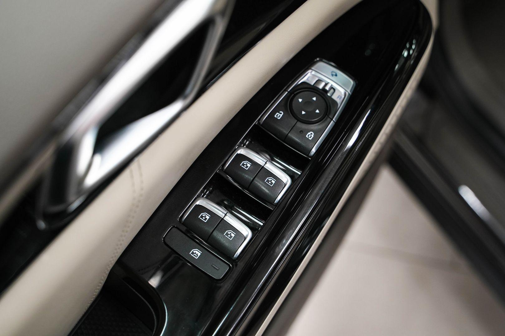 Kia Carnival 2020, серый, ДЦ Орехово