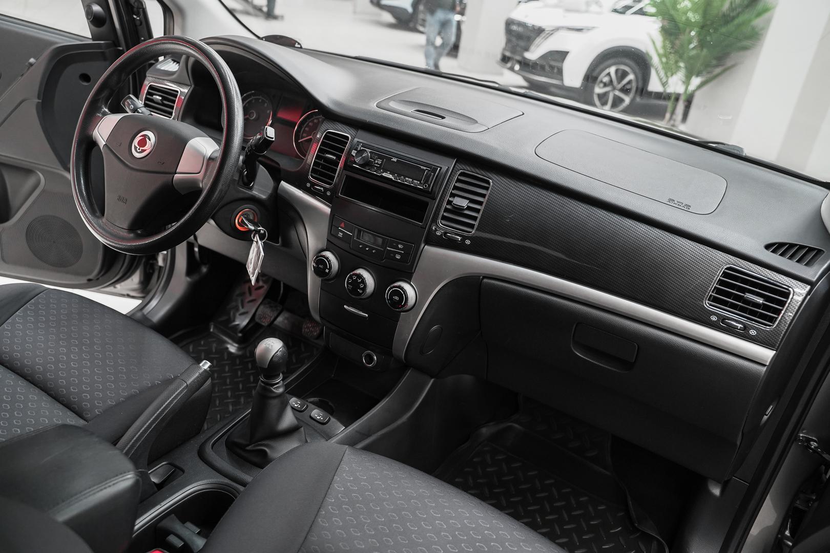 SsangYong Actyon 2012, серый, ДЦ Орехово