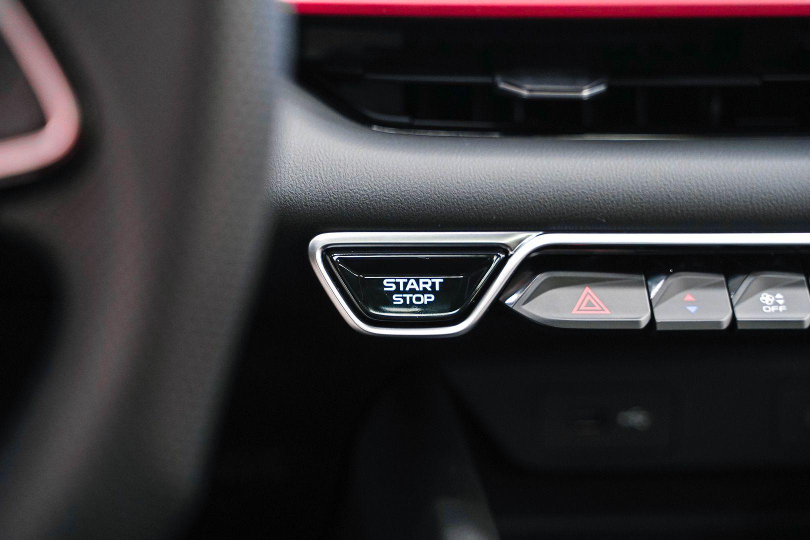Geely Coolray 2024, серый, ДЦ Орехово