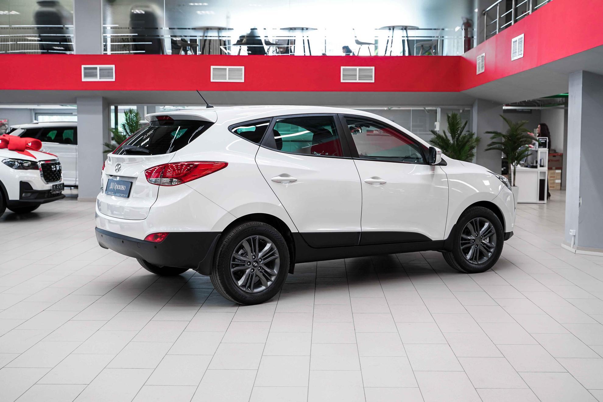 Hyundai ix35 2014, белый, ДЦ Орехово