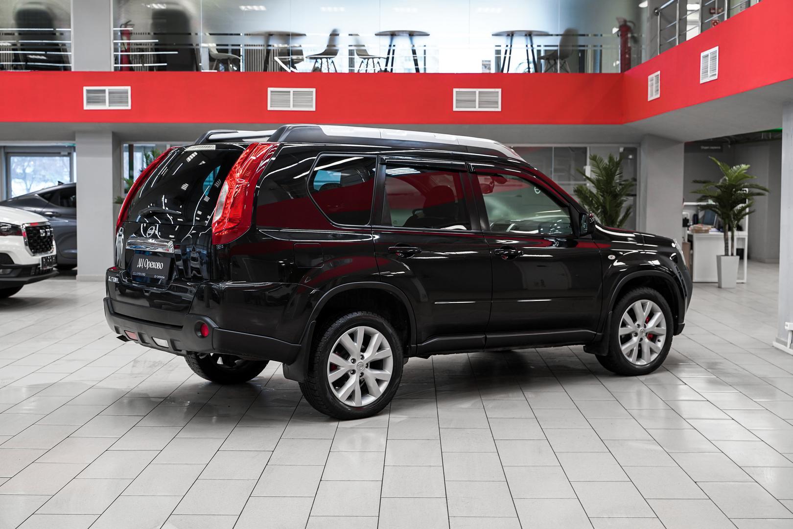Nissan X-Trail 2013, черный, ДЦ Орехово