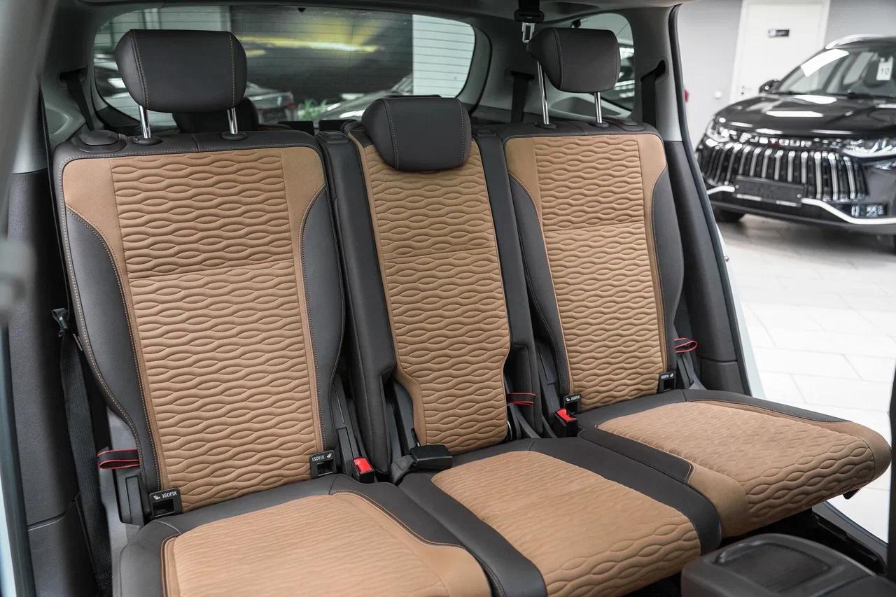 Opel Zafira 2013, белый, ДЦ Орехово